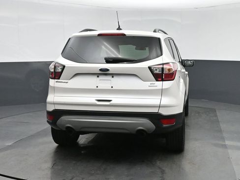 Used 2018 Ford Escape SE w/ SE Sync 3 Package image 6
