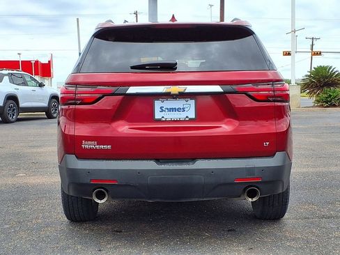 Used 2023 Chevrolet Traverse LT FWD image 5