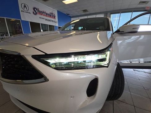 Certified 2024 Acura MDX FWD w/ Technology Package image 28
