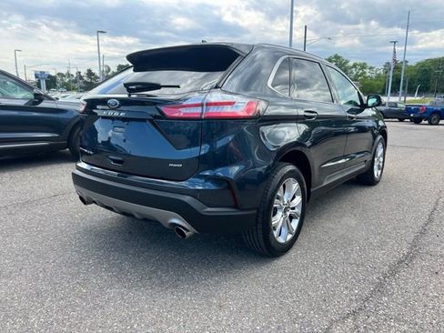 Certified 2024 Ford Edge Titanium AWD/4WD image 4