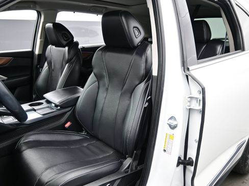 Used 2022 Acura MDX SH-AWD w/ Technology Package image 12