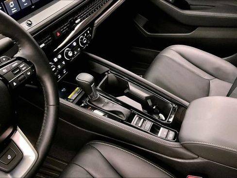 Used 2025 Honda Accord Touring image 17