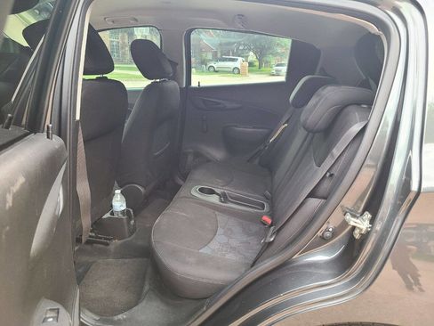 Used 2018 Chevrolet Spark LT FWD image 16
