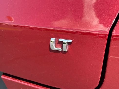 Used 2023 Chevrolet TrailBlazer LT FWD image 25