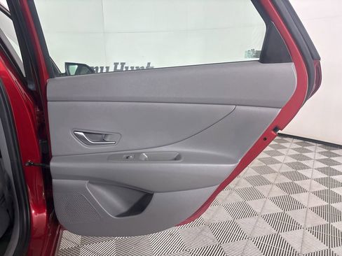 Used 2024 Hyundai Elantra SEL w/ Convenience Package FWD image 26