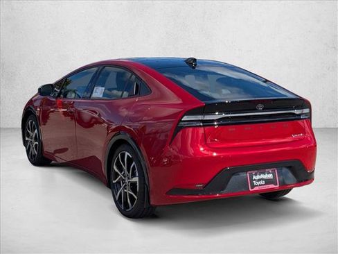 New 2026 Toyota Prius Plug-In Hybrid FWD image 9