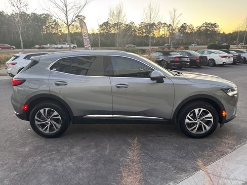 Used 2023 Buick Envision Essence image 5