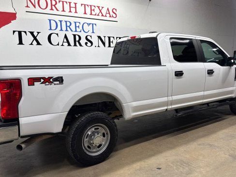 Used 2021 Ford F250 XL w/ Power Equipment Group image 5
