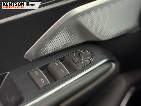 Used 2024 GMC Acadia Denali w/ Super Cruise Package image 24