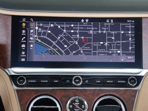 Used 2022 Bentley Continental GT AWD/4WD image 32