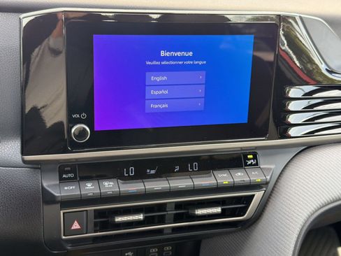 Used 2026 Toyota Camry SE FWD image 19