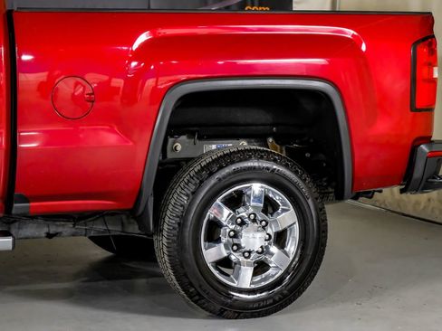 Used 2018 GMC Sierra 3500 Denali w/ Duramax Plus Package image 13