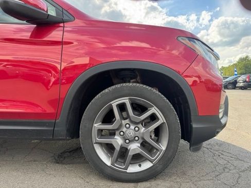 Used 2023 Honda Passport EX-L image 11