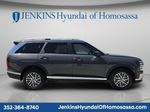 New 2026 Hyundai Palisade SEL FWD image 2