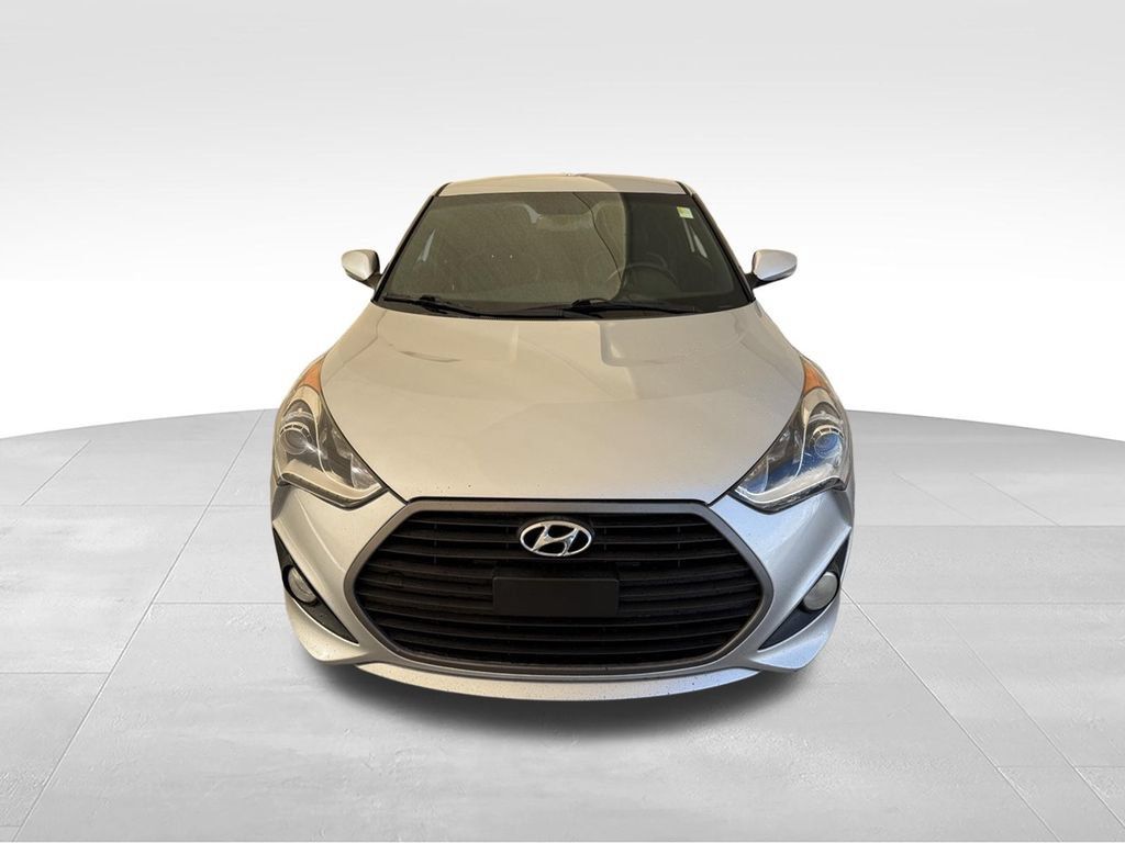 Used 2016 Hyundai Veloster Turbo FWD image 4
