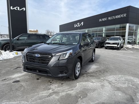 Used 2022 Subaru Forester image 8