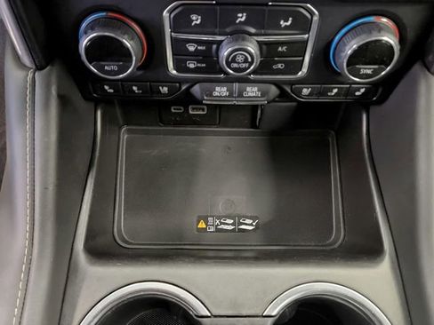 Used 2024 Chevrolet Tahoe Premier image 28