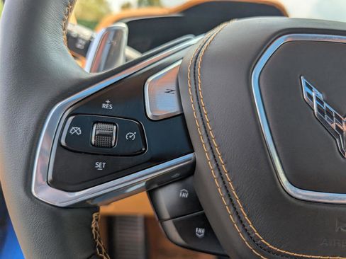 Used 2023 Chevrolet Corvette Stingray Premium Cpe w/ Z51 Performance Package image 18