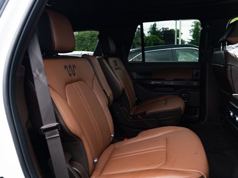 Used 2024 Ford Expedition King Ranch AWD/4WD image 23
