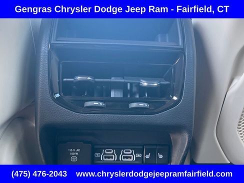 Used 2023 Jeep Grand Cherokee Limited AWD/4WD image 36