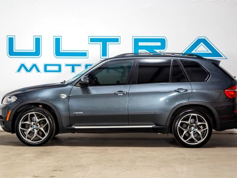 Used 2012 BMW X5 xDrive50i image 3