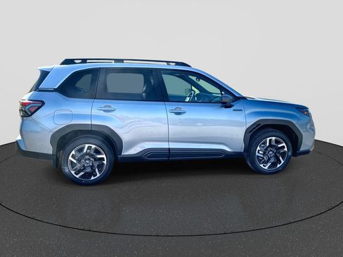 Used 2026 Subaru Forester Limited AWD/4WD image 9