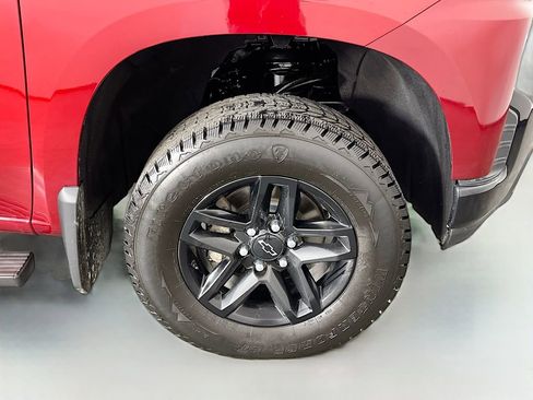 Used 2022 Chevrolet Silverado 1500 Custom Trail Boss w/ LPO, Dark Essentials Package AWD/4WD image 34