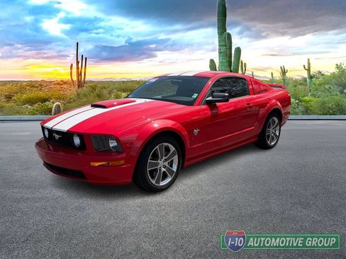 Used 2009 Ford Mustang GT RWD image 5