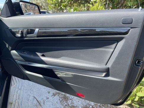 Used 2015 Mercedes-Benz E 400 Cabriolet image 25