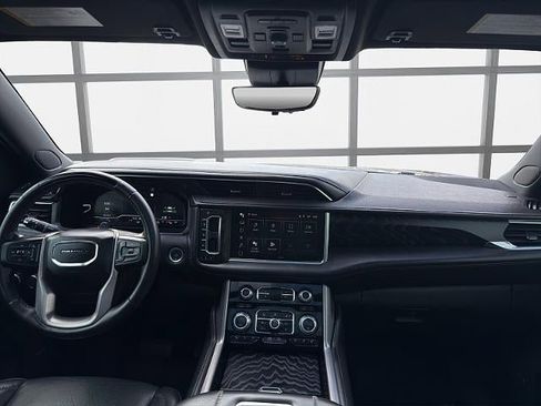 Used 2023 GMC Yukon Denali w/ Denali Reserve Package AWD/4WD image 18