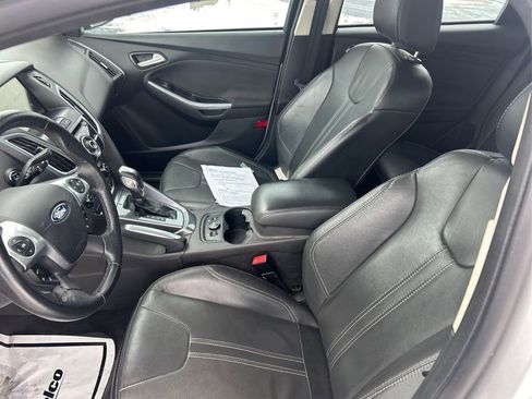 Used 2013 Ford Focus Titanium w/ Titanium Handling Pkg image 19
