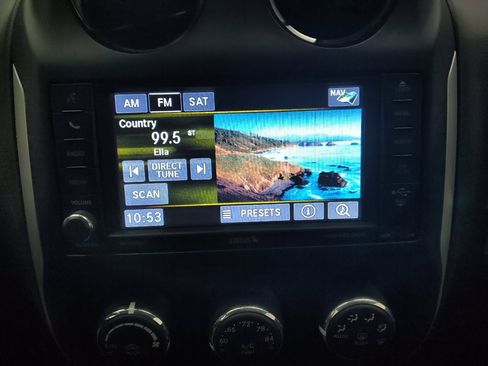 Used 2016 Jeep Compass High Altitude AWD/4WD image 25