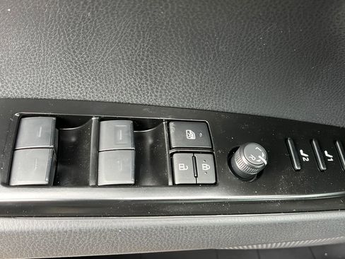New 2026 Toyota Camry XLE w/ Premium Package AWD/4WD image 8