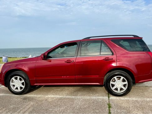 Used 2004 Cadillac SRX w/ Preferred Equipment Group RWD image 8
