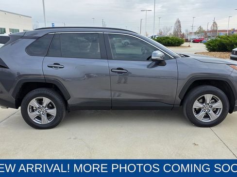 Used 2023 Toyota RAV4 XLE image 6