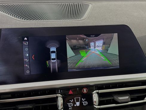 Used 2020 BMW 330i xDrive Sedan w/ Convenience Package image 18