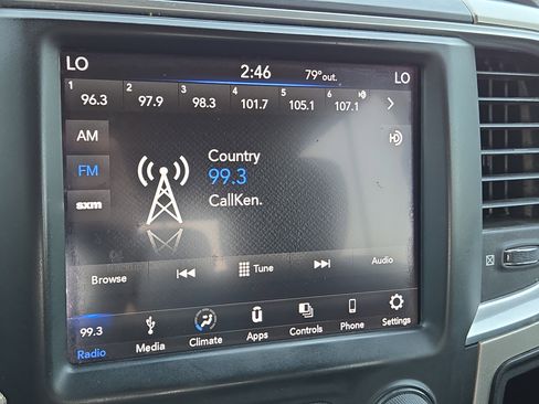 Used 2019 RAM 1500 Big Horn image 28