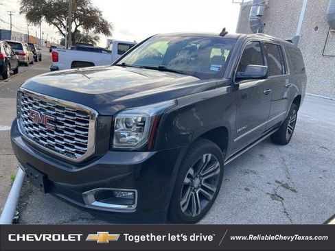 Used 2020 GMC Yukon XL Denali w/ Denali Ultimate Package image 2