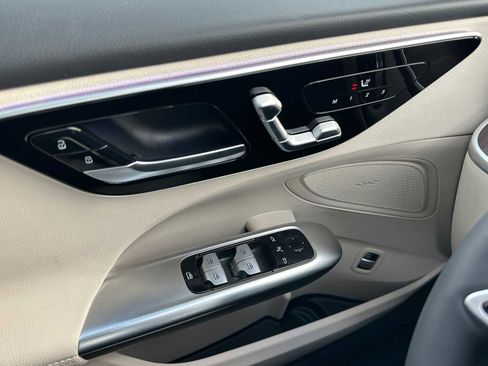 Used 2026 Mercedes-Benz C 300 4MATIC Sedan image 32