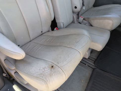 Used 2014 Toyota Sienna XLE FWD image 21