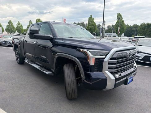 Used 2024 Toyota Tundra Limited AWD/4WD image 3