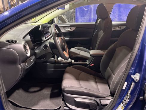 Certified 2023 Kia Forte LXS image 11