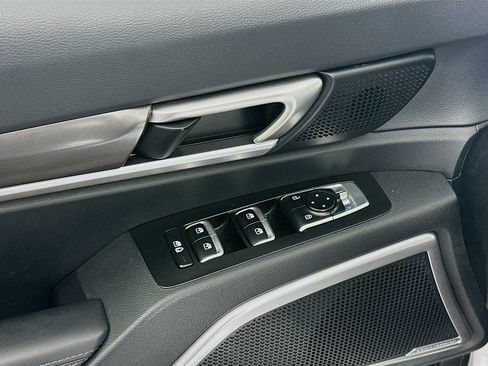 Used 2025 Kia Telluride S image 15
