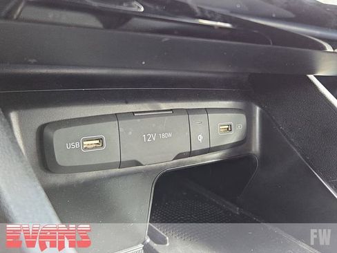 Used 2023 Hyundai Santa Cruz SEL w/ Activity Package FWD image 7