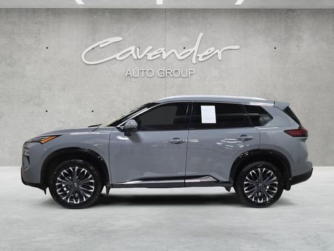 Used 2024 Nissan Rogue Platinum w/ Platinum Premium Package AWD/4WD image 13