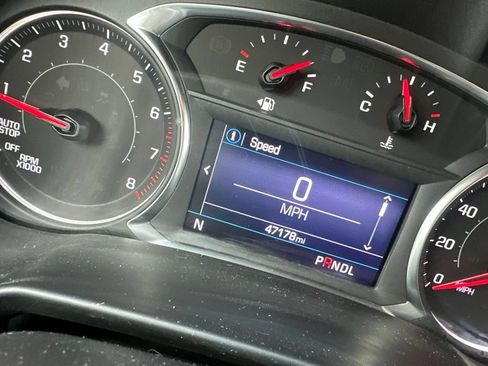 Used 2022 Chevrolet Blazer LT FWD image 10