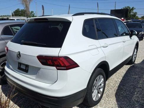 Used 2019 Volkswagen Tiguan S w/ Driver Assistance Package AWD/4WD image 19