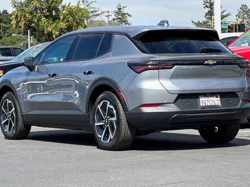 Used 2026 Chevrolet Equinox EV LT w/ Comfort Package image 7