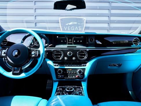 Used 2024 Rolls-Royce Ghost Base image 59