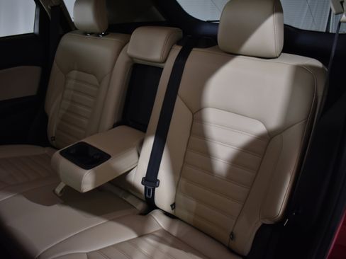 Used 2022 Ford Edge SEL w/ Convenience Package image 27